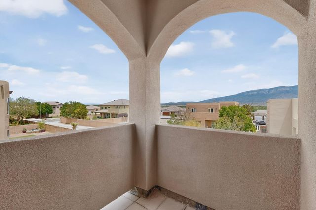 1044 Cristanos Drive, Bernalillo, NM 87004