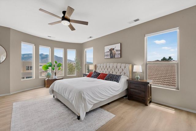 1044 Cristanos Drive, Bernalillo, NM 87004