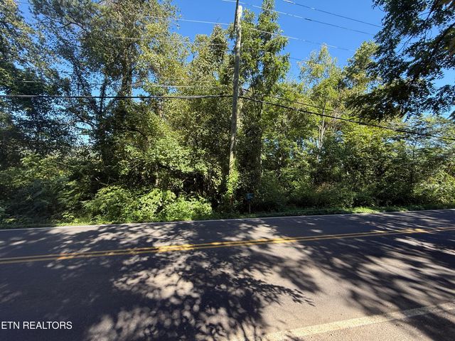 2601 Rifle Range Rd, Knoxville, TN 37918