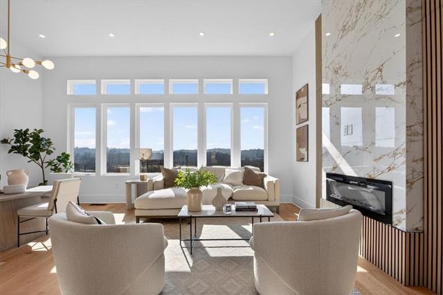 168 Railroad Street, Canton, GA 30114