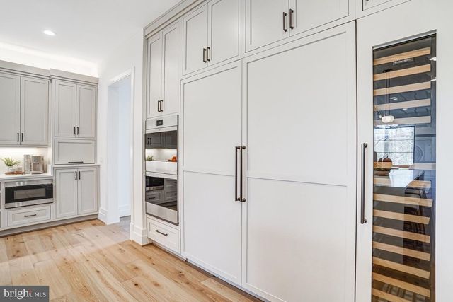 3946 N DUMBARTON ST, Mclean, VA 22101