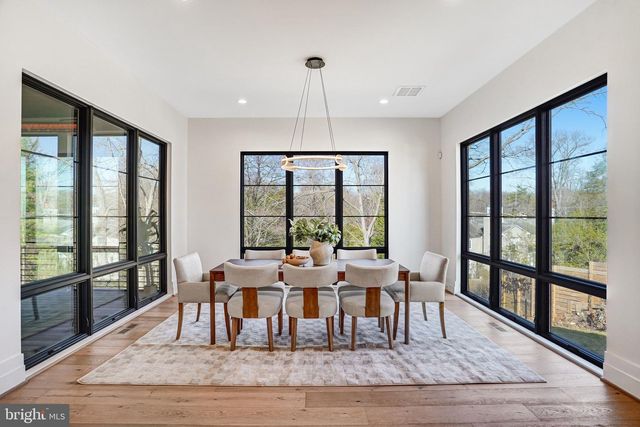 3946 N DUMBARTON ST, Mclean, VA 22101