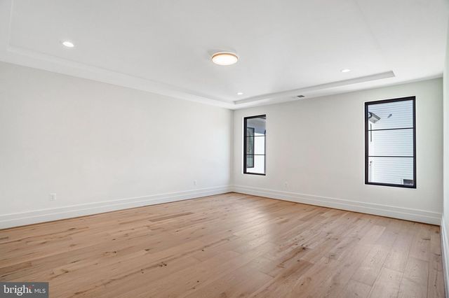 3946 N DUMBARTON ST, Mclean, VA 22101