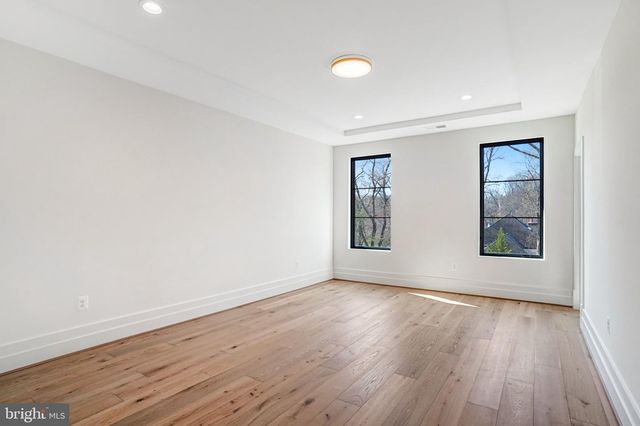 3946 N DUMBARTON ST, Mclean, VA 22101