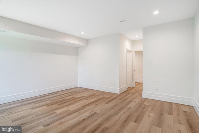 3946 N DUMBARTON ST, Mclean, VA 22101