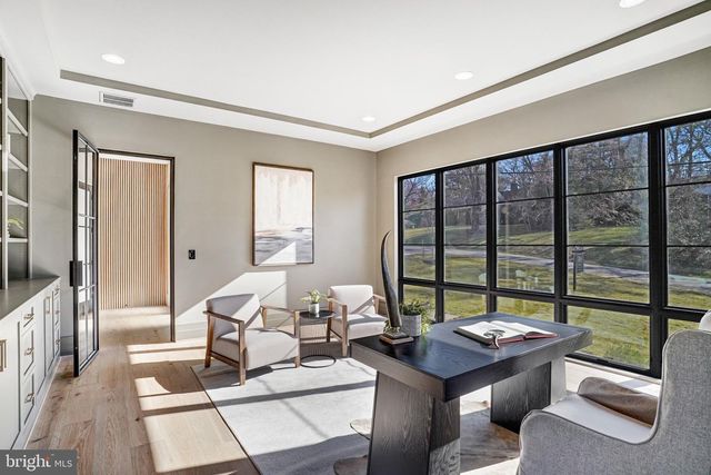 3946 N DUMBARTON ST, Mclean, VA 22101