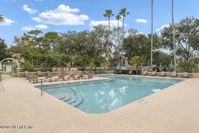 19 ARBOR CLUB Drive 319, Ponte Vedra Beach, FL 32082