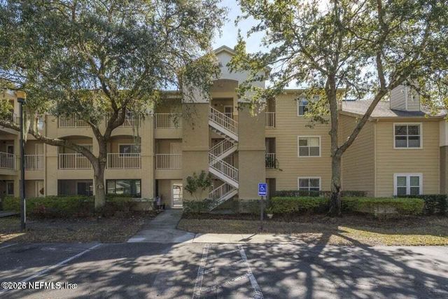 19 ARBOR CLUB Drive 319, Ponte Vedra Beach, FL 32082