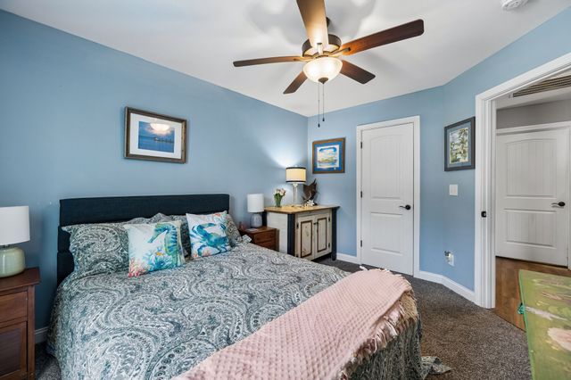 906 Riverwood Dr, Buchanan, TN 38222