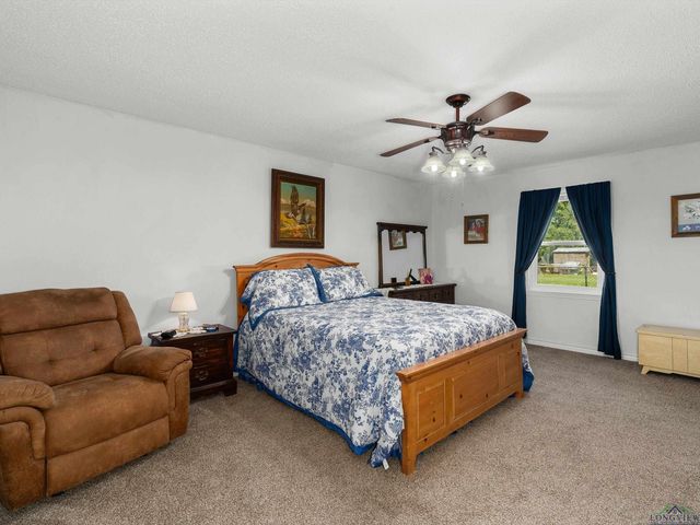 226 Circle Ridge, Gilmer, TX 75645