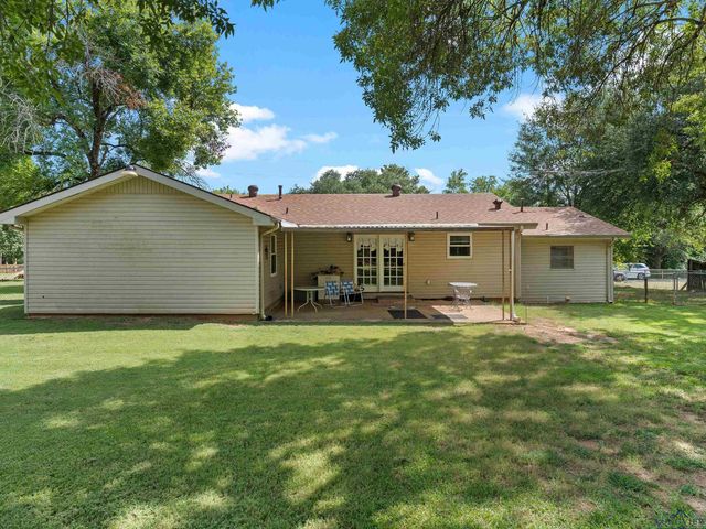 226 Circle Ridge, Gilmer, TX 75645