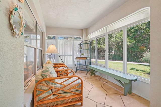 4546 GRIFFIN VIEW DRIVE, Lady Lake, FL 32159