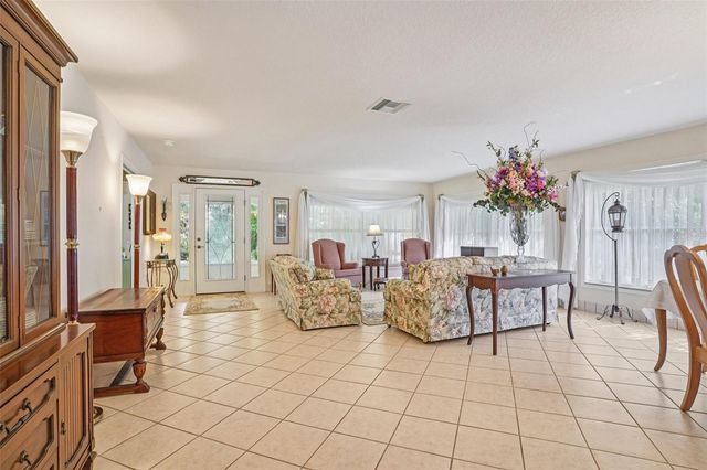 4546 GRIFFIN VIEW DRIVE, Lady Lake, FL 32159