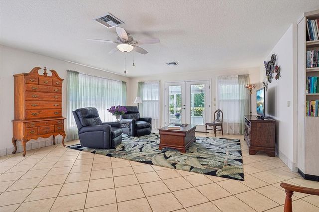 4546 GRIFFIN VIEW DRIVE, Lady Lake, FL 32159