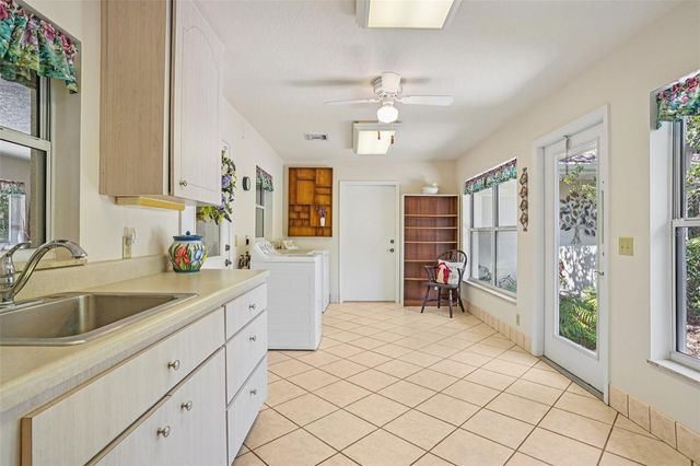 4546 GRIFFIN VIEW DRIVE, Lady Lake, FL 32159