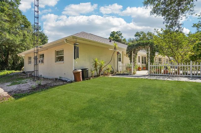 4546 GRIFFIN VIEW DRIVE, Lady Lake, FL 32159