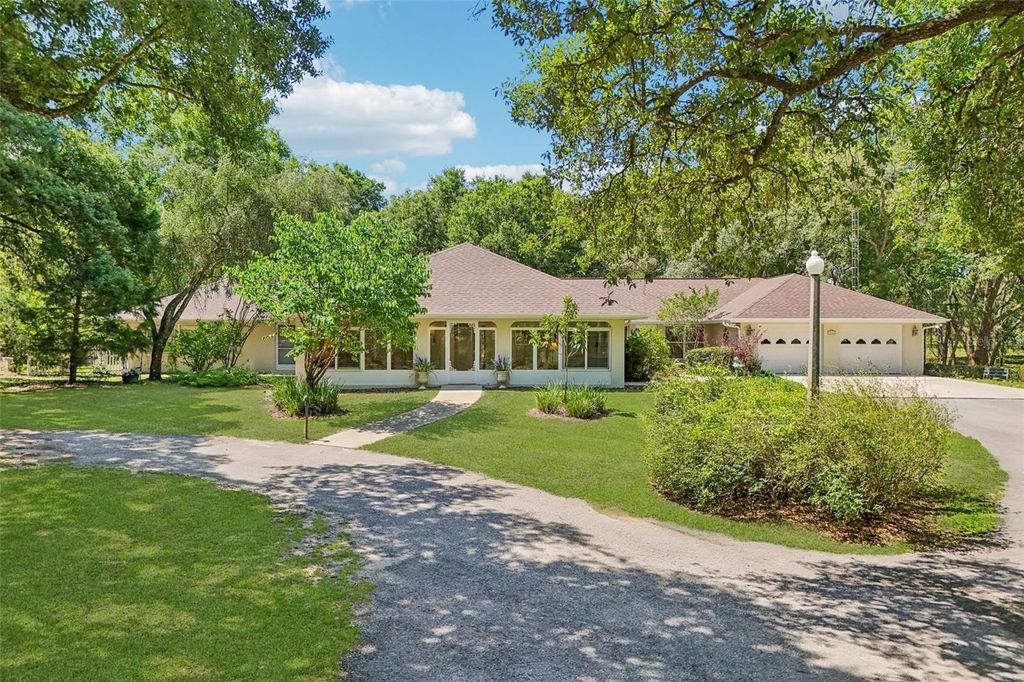4546 GRIFFIN VIEW DRIVE, Lady Lake, FL 32159