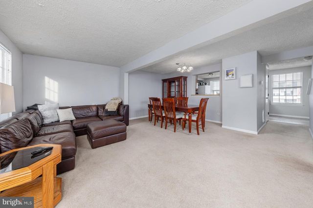 6 ANDREW CT, Glassboro, NJ 08028