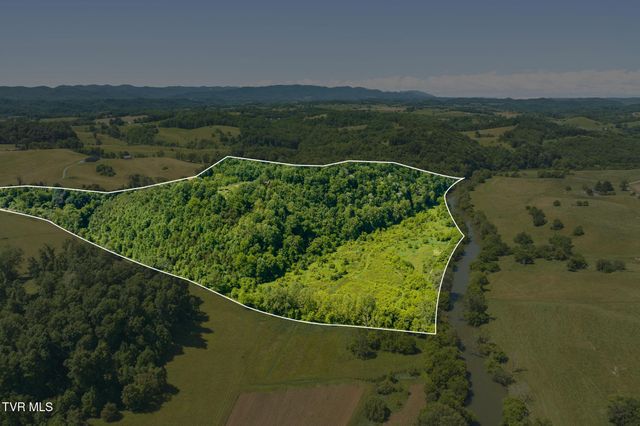 35000 Barrtree Lane, Glade Spring, VA 24340