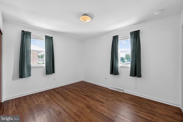 11321 BRANDYWINE RD, Clinton, MD 20735
