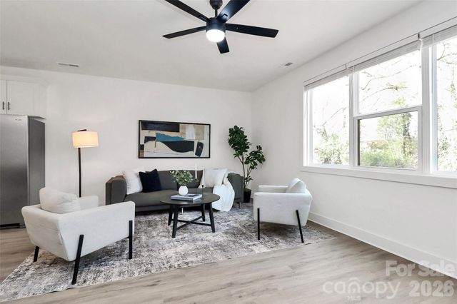 1114 Ivan Drive, Charlotte, NC 28216