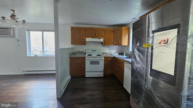 485 4TH AVE, Warminster, PA 18974