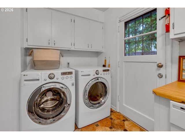 6236 Ne 9TH Ave, Portland, OR 97211