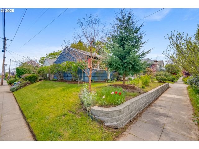 6236 Ne 9TH Ave, Portland, OR 97211