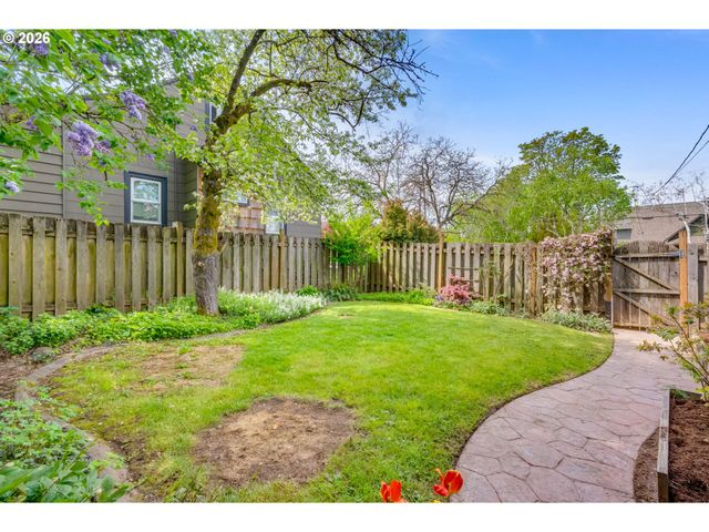 6236 Ne 9TH Ave, Portland, OR 97211