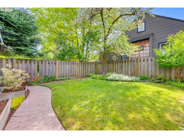 6236 Ne 9TH Ave, Portland, OR 97211