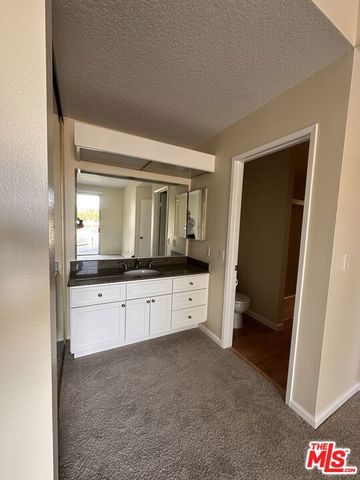 2486 Pleasant Way H, Thousand Oaks, CA 91362