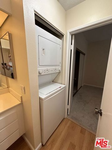 2486 Pleasant Way H, Thousand Oaks, CA 91362