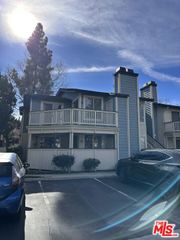 2486 Pleasant Way H, Thousand Oaks, CA 91362