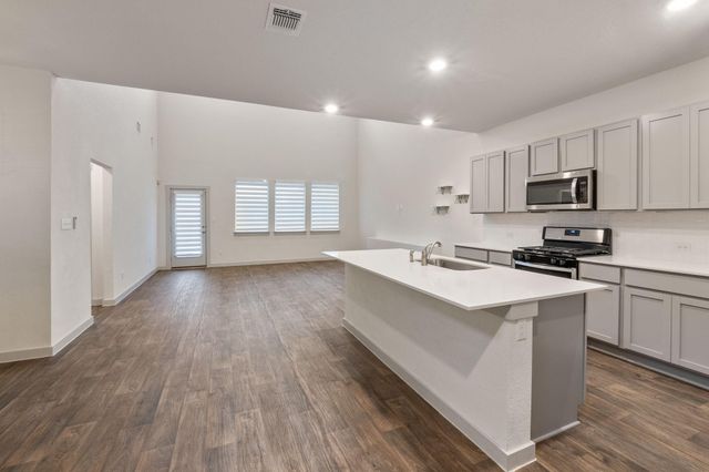 205 Lavaca River LN, Hutto, TX 78634