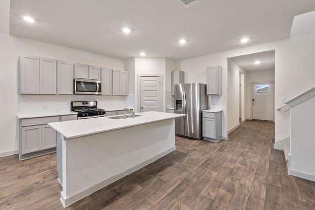 205 Lavaca River LN, Hutto, TX 78634