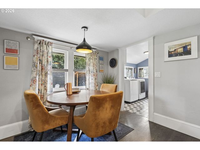 10214 Se YUKON St, Portland, OR 97266