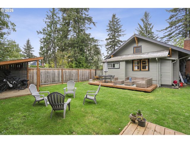 10214 Se YUKON St, Portland, OR 97266