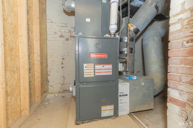 606 E Gum Street, Evansville, IN 47713