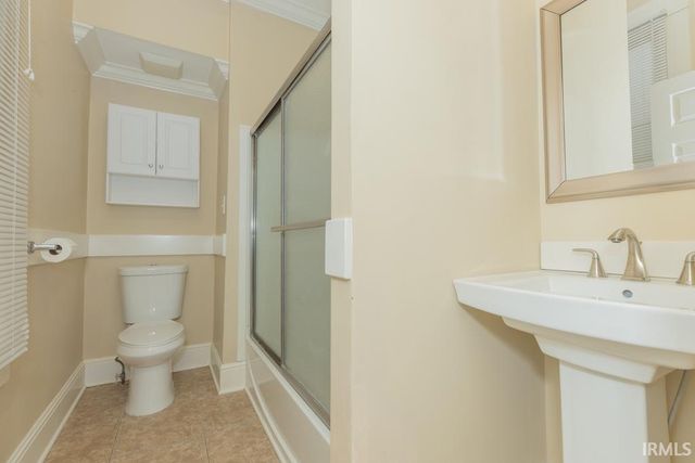 606 E Gum Street, Evansville, IN 47713