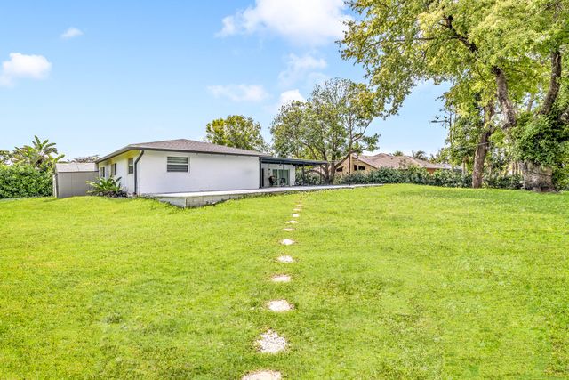 5939 NW 79th Way, Parkland, FL 33067