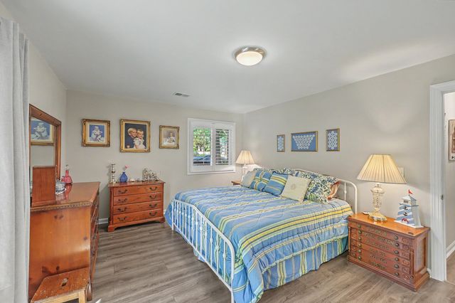 1713 Greystone Boulevard 35, Mount Pleasant, SC 29464