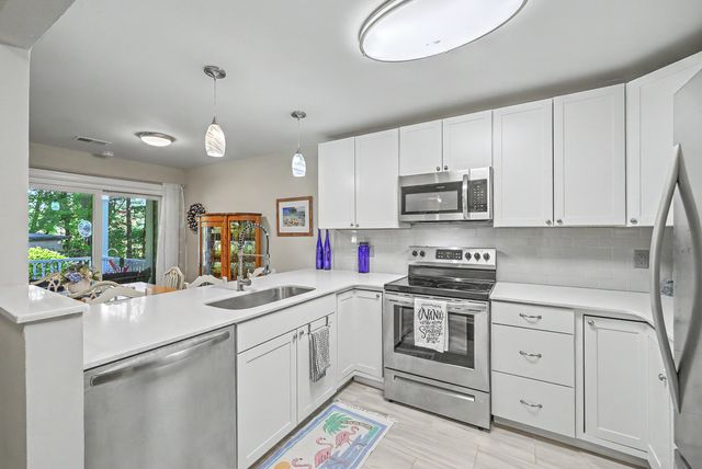 1713 Greystone Boulevard 35, Mount Pleasant, SC 29464