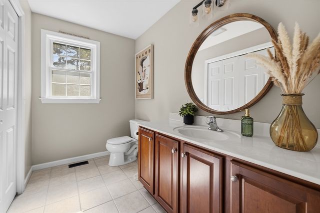 12 Mirasol Drive, Bourne, MA 02532