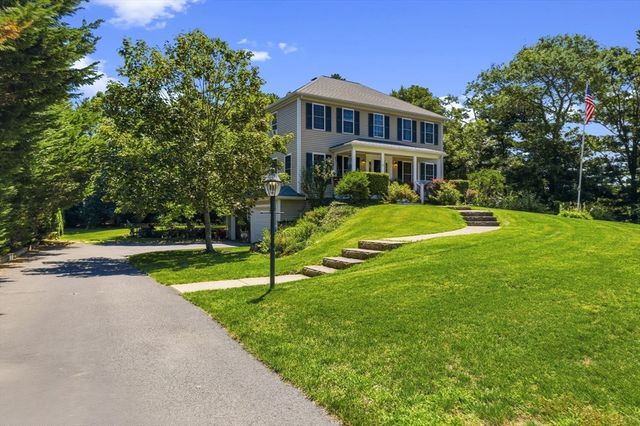 12 Mirasol Drive, Bourne, MA 02532