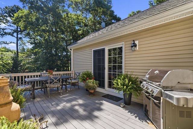 12 Mirasol Drive, Bourne, MA 02532