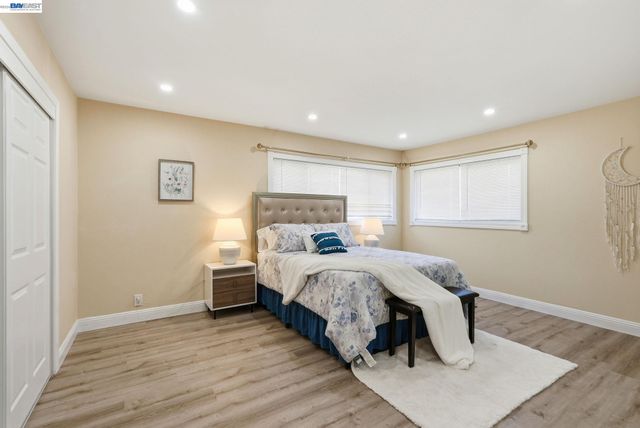 1204 Vistagrand Dr, San Leandro, CA 94577