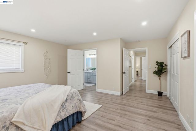 1204 Vistagrand Dr, San Leandro, CA 94577