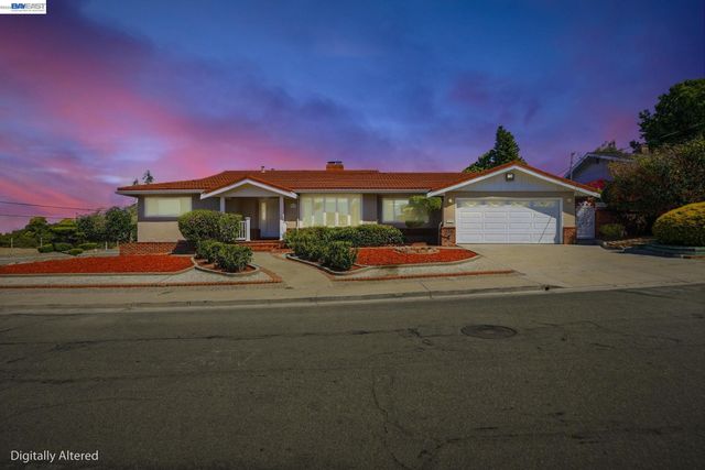 1204 Vistagrand Dr, San Leandro, CA 94577