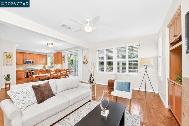 5764 Idlewood St, Dublin, CA 94568