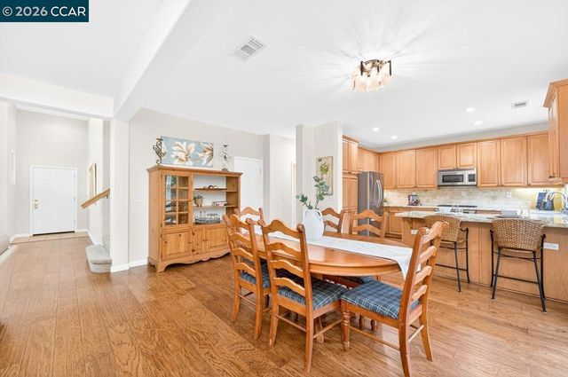 5764 Idlewood St, Dublin, CA 94568